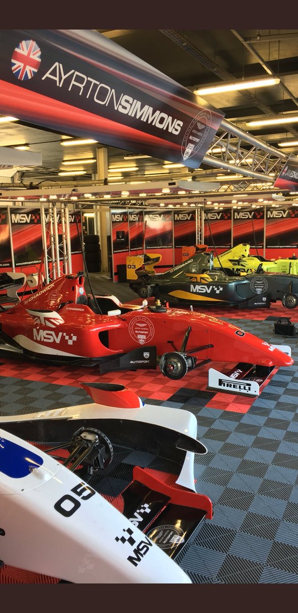 ayrton_simmons's tweet photo. Well thats it for the season. Massive thanks to @BRDCBritishF3 @CDR_F3RaceTeam @MSVRacing @BRDCSilverstone #coys #ryehouse @BRDCRisingStars @derekwarwick @jasonplato @AMR_Official @redbullracing @PRT_Racing @pirellisport @GPRracewear @adrianflux #weffect #rmcf https://t.co/BkfTHVmECg