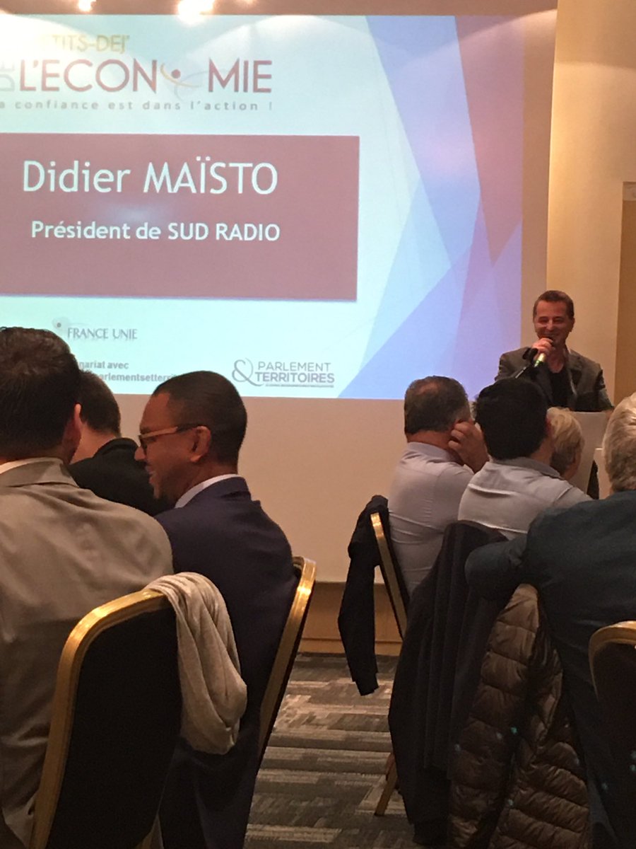 EcoleLyon's tweet photo. C’est parti pour la 67e édition des Petits-déj de l’Econonmie avec Didier Maïsto Président de SUD RADIO sur le thème « Pressions médiatique, politiques et liberté d’expression » #petitdej #economie #sofitel #SudRadio #eclyon https://t.co/eCpvswxAb3