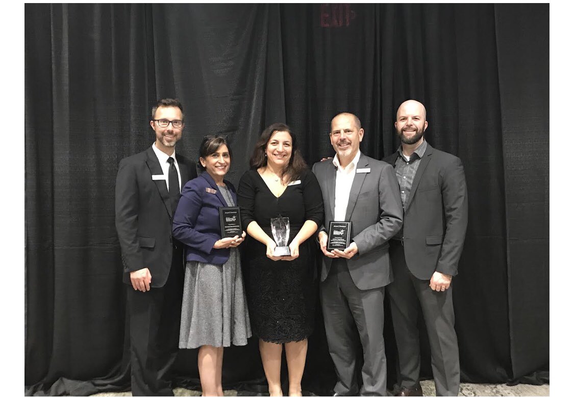 kaygandham's tweet image. Thank you to the Langley’s community and the Greater Langley Chamber of Commerce for the Service Excellence win tonight. It’s a privilege to serve in this community! @EnvisionFin #localbusiness #helpingmembers