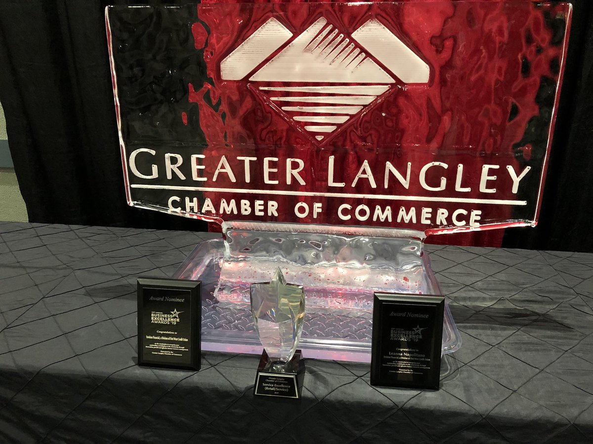 kaygandham's tweet image. Thank you to the Langley’s community and the Greater Langley Chamber of Commerce for the Service Excellence win tonight. It’s a privilege to serve in this community! @EnvisionFin #localbusiness #helpingmembers