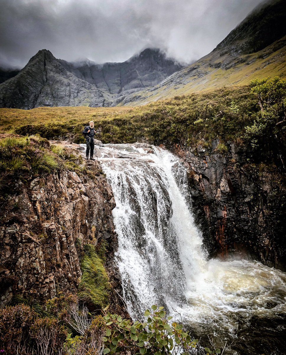 adrianconchie's tweet photo. Looking through some photos of Skye - here’s one from the Fairy Pools near Glenbrittle with the Black Cuillin mountains behind. #visitscotland #mountains #blackcuillin #scotland #skye #isleofskye #dramaticscenery #ukmountains #hiking #hikingaddict #fairypools https://t.co/233GpEueYH