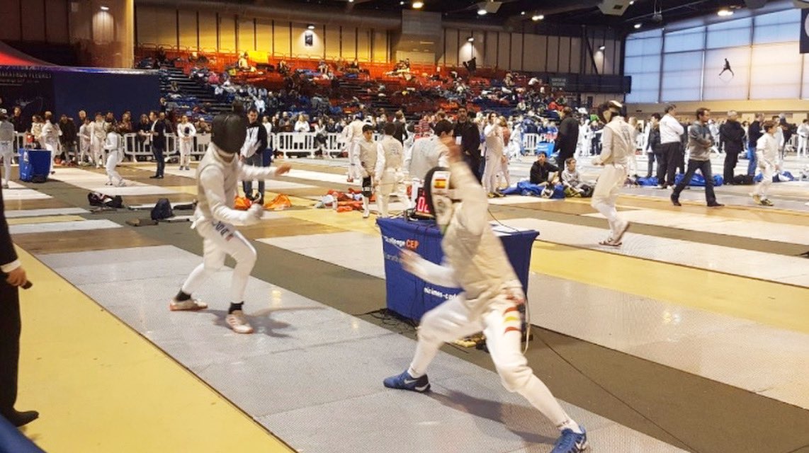 Els divendres sempre són una algria. Encara més quan saps que demà arrenca la Copa del Món Satèl•lit a Sabadell ⏳🤺 Prop de 210 participants de 37 països 🌍🌏🌎 es congreguen en la major competició satèl•lit d’aquesta temporada. Gaudim-ho!