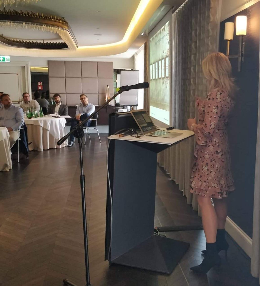 5ESolutions's tweet image. Sarah &amp;amp; Tracy from Team Fifth Element designed &amp;amp; hosted another hugely successful CBRE Premier Properties GM Conference in Warsaw. Two-days of learing, networking &amp;amp; amazing guest speakers @CBRE #cbre #EmotionalIntelligence #conference  #Team5ES #rics #kingsleyassociates #invesco