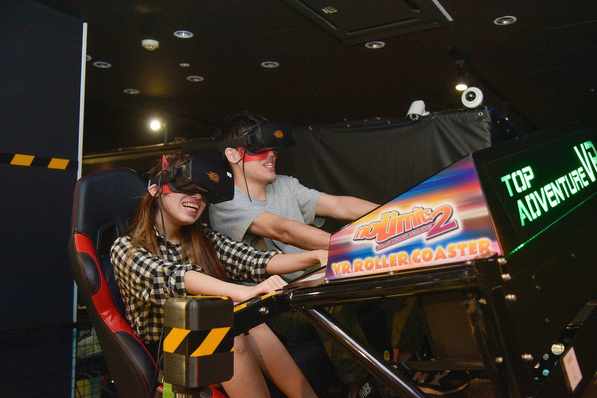 🎂Happy 1st Anniversary!🎂

本日、10/25にて…
#ジョイポリスVR渋谷 …
開業1周年ポリ🎉🎉

VRに特化した、
ジョイポリス系列店👾

これからもぜひぜひ、
お楽しみくださいポリ‼

joypolis-vr.com/shibuya/
#ジョイポリス #VR