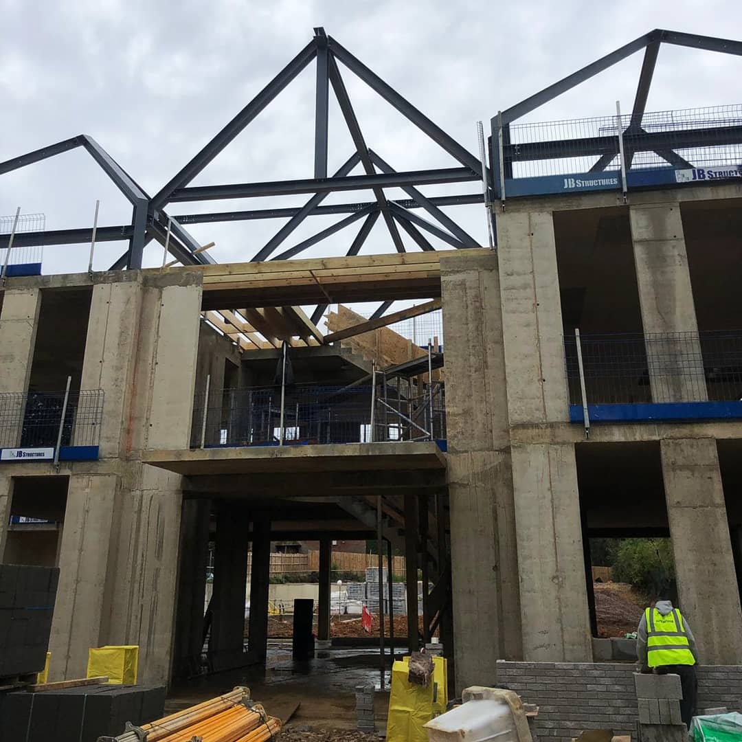 The team's been looking forward to starting this one! New contract for Carpentry, Roof Finishes, 1st Fix and 2nd Fix - only a skeleton now but just wait...
#construction #joinery #carpentry #craftsmanship #newbuild #property #firstfix #secondfix #roofing #luxuryhomes #hlcsltd