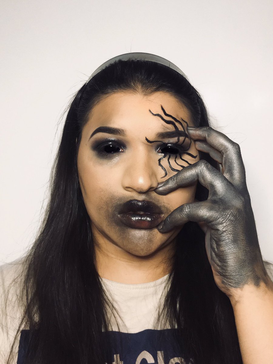 natc_makeup's tweet photo. Whats your deepest fear? 🕸
Got inspired by my absolute favorite mamatutorials @NikkieTutorials             

6th Halloween Makeup 

#halloween #halloweenmakeup #undiscoveredmakeupartist #undiscovered_muas #maquillagehalloween #fear #worldwidemua https://t.co/WK8jR2ReUq