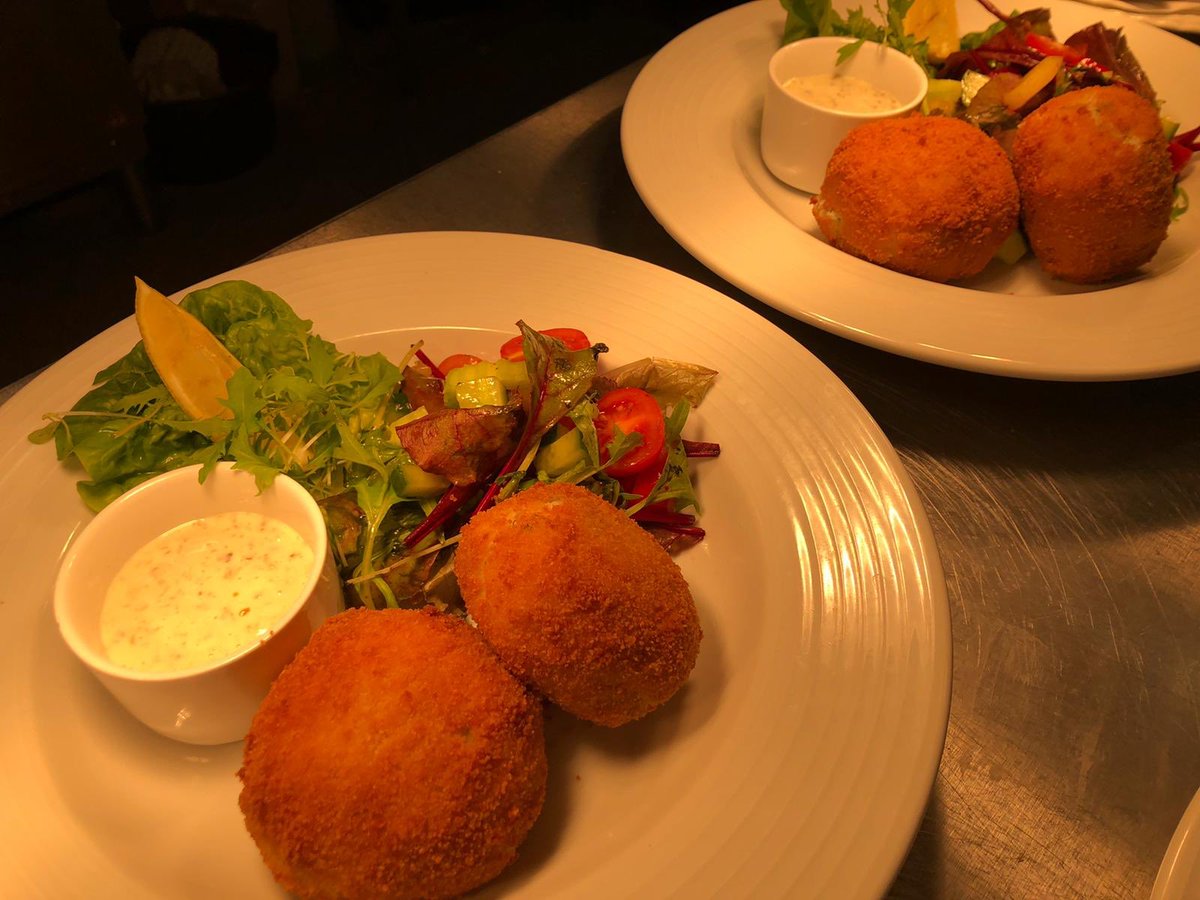 Why not pop in today and try one of our specials, these gorgeous smoked haddock and dill fish cakes are served with tartare sauce and a lemon and citrus salad perfect for lunch or a lighter meal to start your weekend off