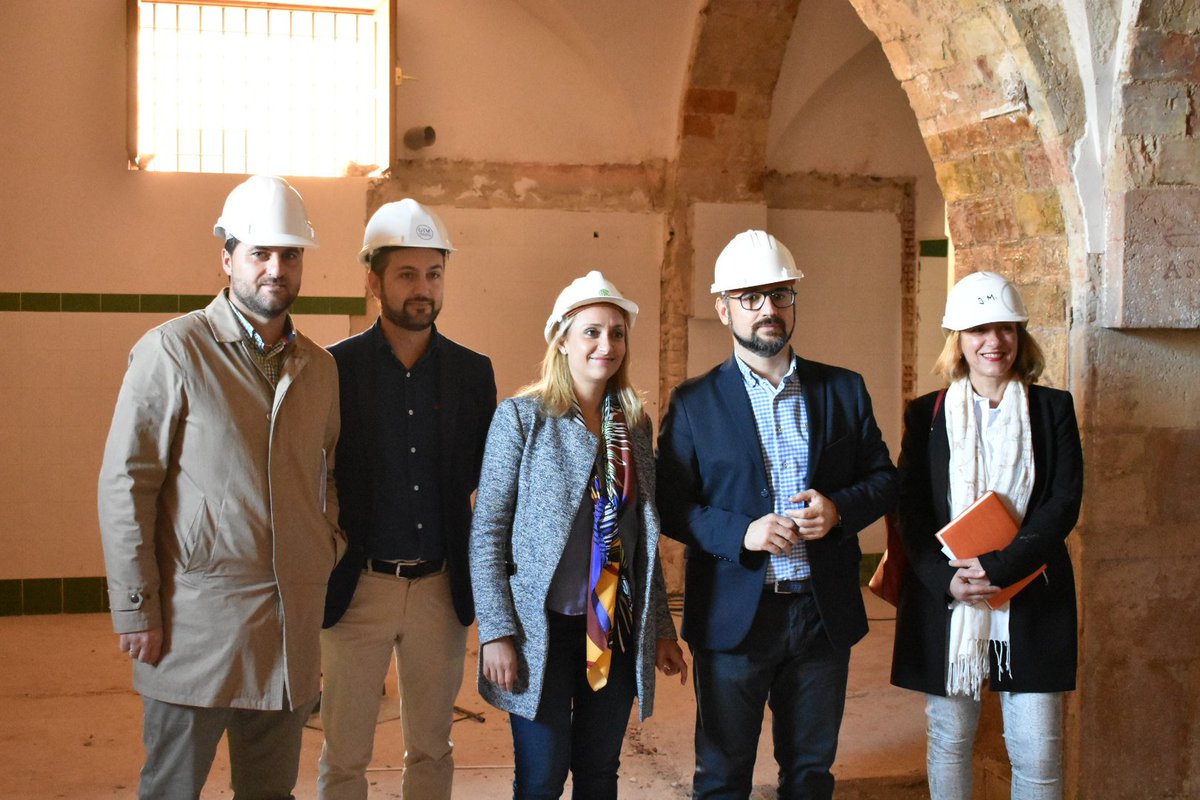 📸 El Alcalde de Lorca, <a href="/DiegoJMateos/">Diego José Mateos</a> junto a la edil de Cultura <a href="/NMazuecos/">Nines Mazuecos</a> visitan las obras de consolidación de la vieja cárcel #CulturaLorca #Patrimoniohistorico