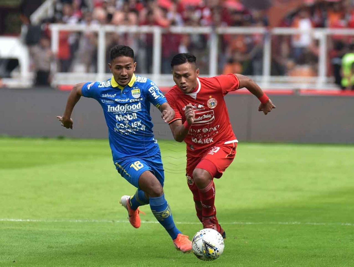 persib's tweet photo. 📢 Laga PERSIB Vs Persija Digelar di Bali 

➡️ https://t.co/Txr2PkOKOe https://t.co/DLrsAsIUmG
