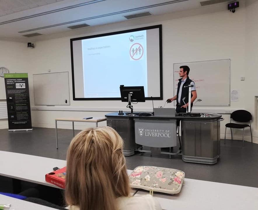 NantwichFarmVet's tweet photo. Last night Craig as speaking at Liverpool University @LiverpoolFAVS  encouraging the next generation of farm vets #TeamNFV thanks to @BoehringerUK @calfmatters for sponsoring https://t.co/UUeTjUUoQK