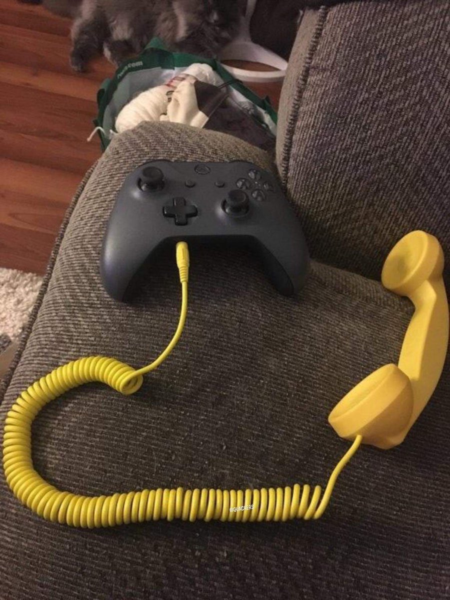 Headset broke but I'm still in it #GangShit 😎