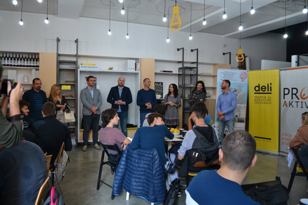 #Climathon može da počne!Uz ohrabrujuće obraćanje Sekreterijata za komunalnu delatnost,energetiku i saobraćaj,profesora PMF i Mašinskog fakulteta,Startap centra Niš i organizacije Zeleni ključ dali smo znak za start mladima koji će dati doprinos rešavanju klimatskih problema.