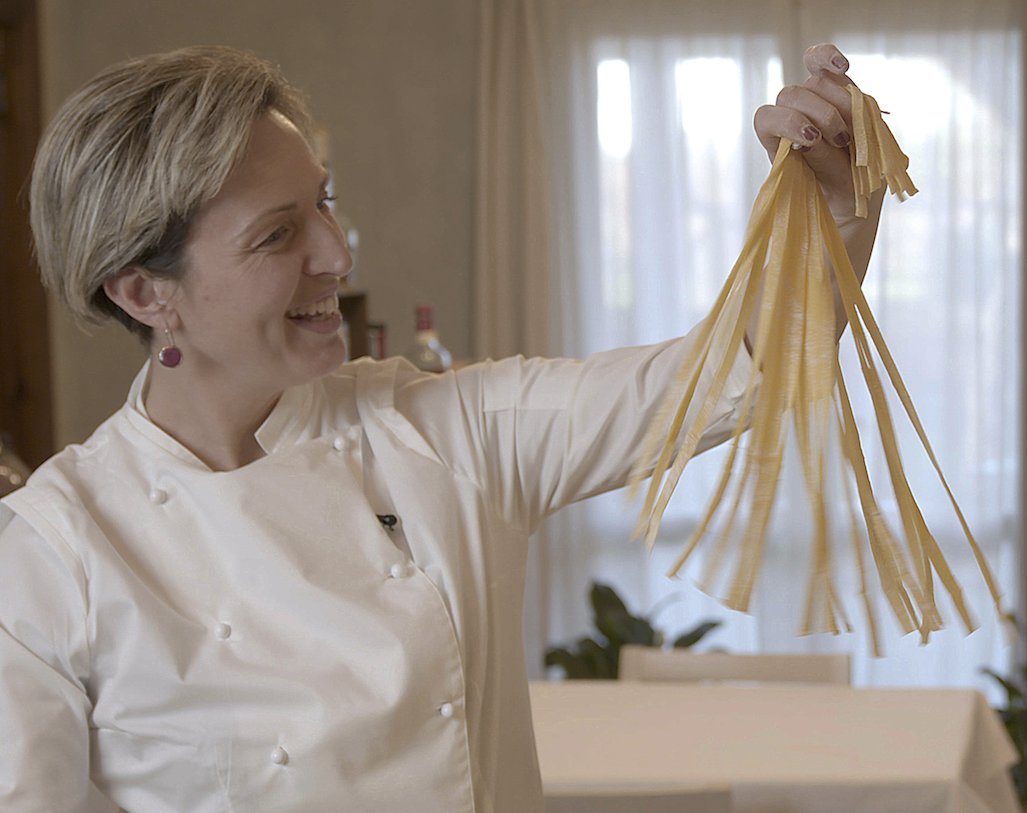 AuthenticAdvent's tweet photo. It's #WorldPastaDay! If you love the foods of #Italy – pasta especially – join our #Bologna holiday. Why? There's a pasta cookery class at @PodereSGiuliano that will blow your mind - trust us. The picture we took simply doesn't do it justice!

Book here >> https://t.co/JGNjbzjKJ1 https://t.co/G80ofJRC2V