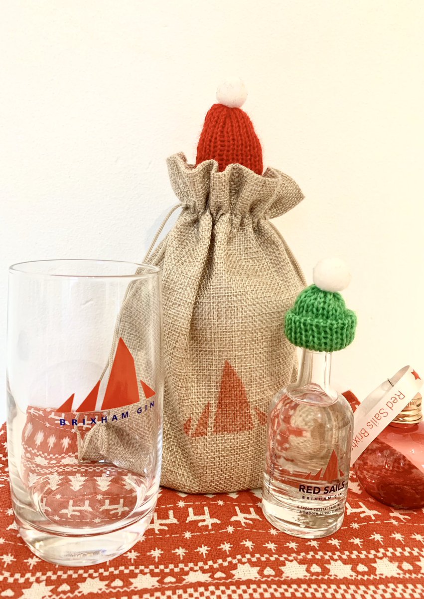 BrixhamCo's tweet image. Christmas is on its way! We are now selling our Christmas range! It’s never to early to start filling up those stockings! 🎄