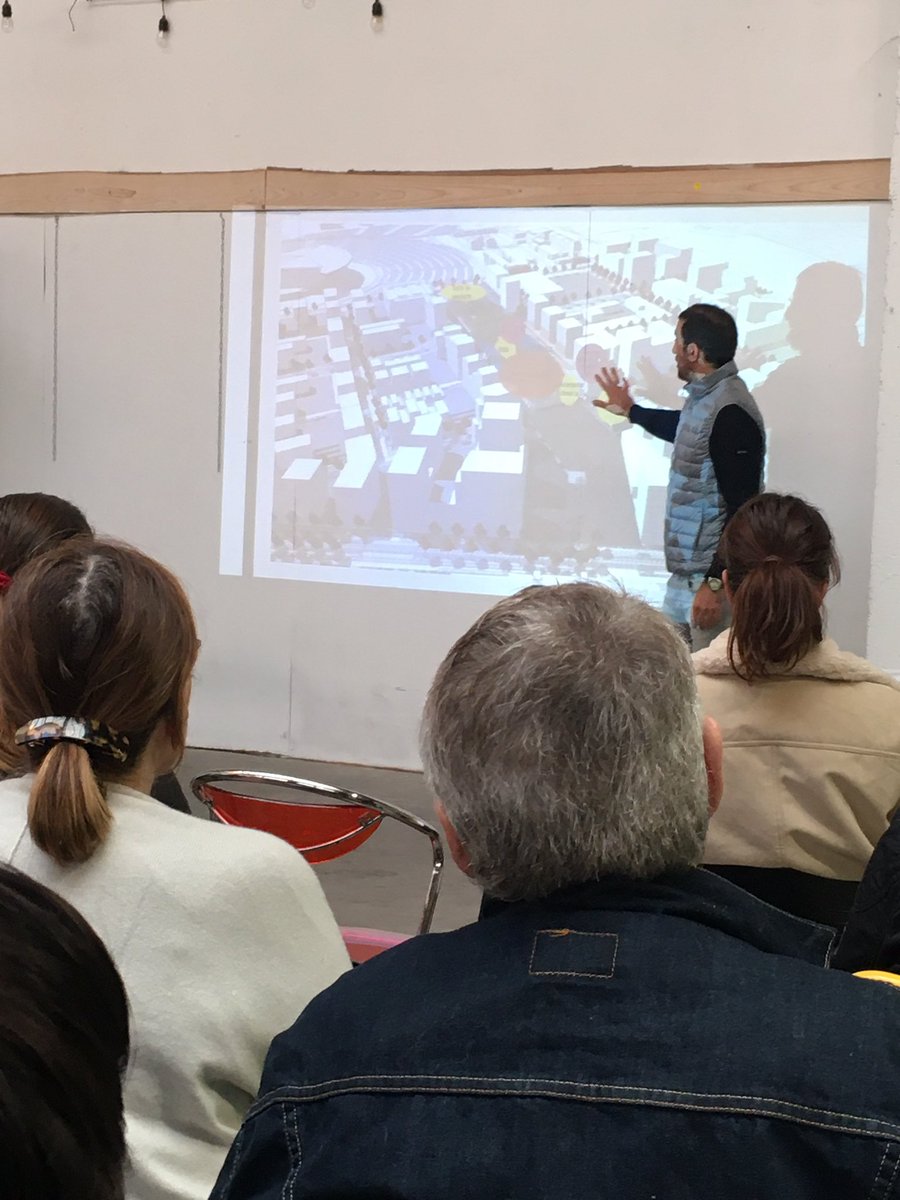 Cosmopolis a reçu ce matin les futurs occupants de la Halle Gourmande, sélectionnés dans le cadre de notre appel à candidatures. Les saveurs seront nombreuses, qualitatives et très diversifiées. Et même parfois inédites. Merci aux chefs présents ce matin 👩‍🍳👨‍🍳.
