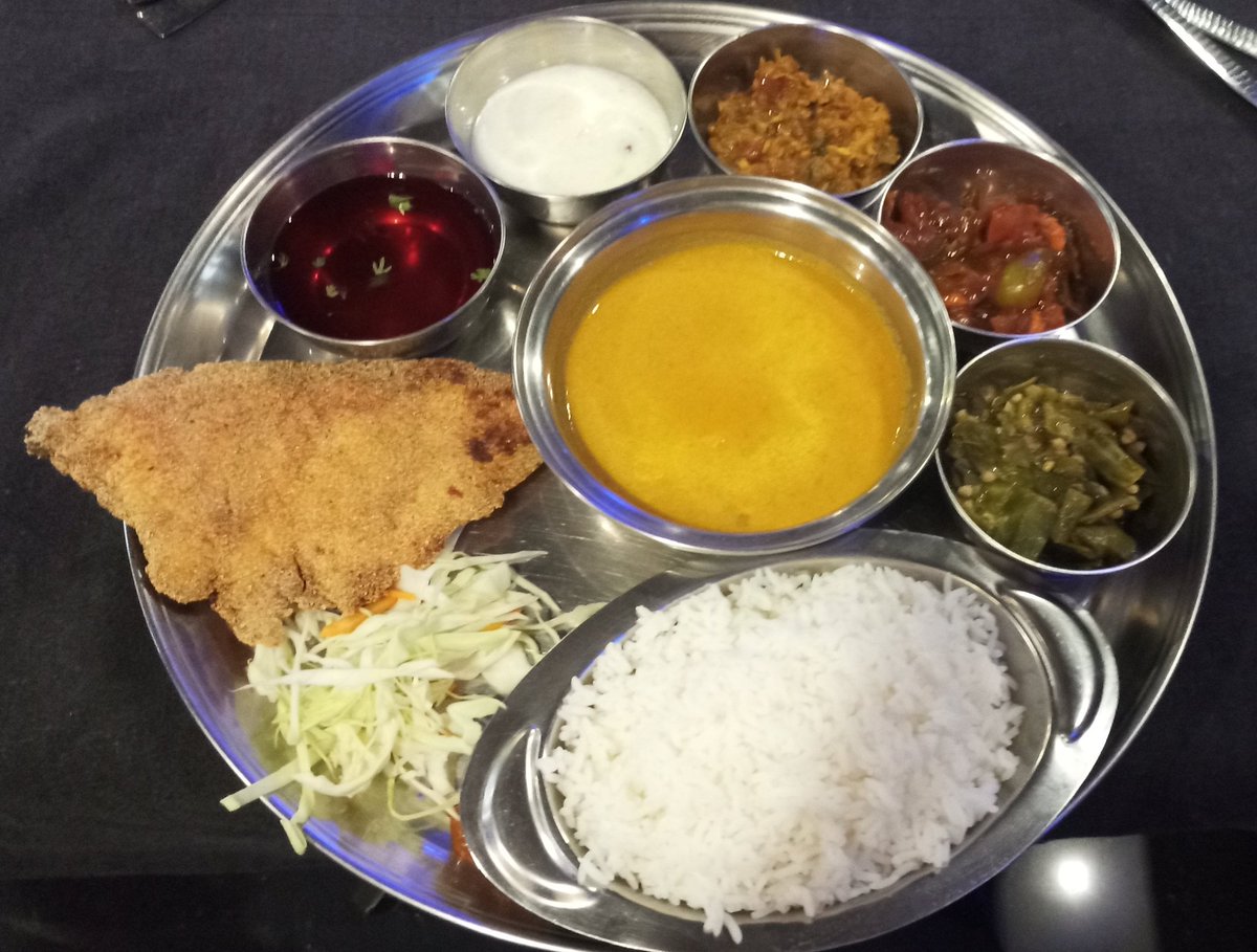 SheIsTheFire's tweet photo. A #GoanFishThali that I had in lunch today. 
Not in picture: 4 jumbo prawns that I got complimentary from the restaurant owner (made my day)! https://t.co/h17mOAufEg
