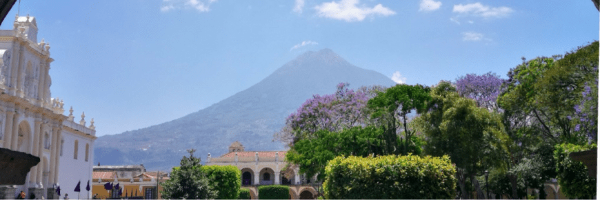 thewilderroute's tweet photo. Heading to Antigua, Guatemala? - Here are our top picks! --> https://t.co/Dfl6av3c8X #VisitGuatemala #Travel #Backapacking https://t.co/AD4OMAHRM7