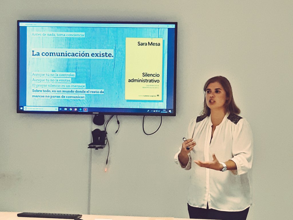 Olgafl's tweet photo. La comunicación existe aunque tú no hagas nada 😍
 Interesante charla de Isabel Palomo @palabradeip https://t.co/uZZTrQM5vF