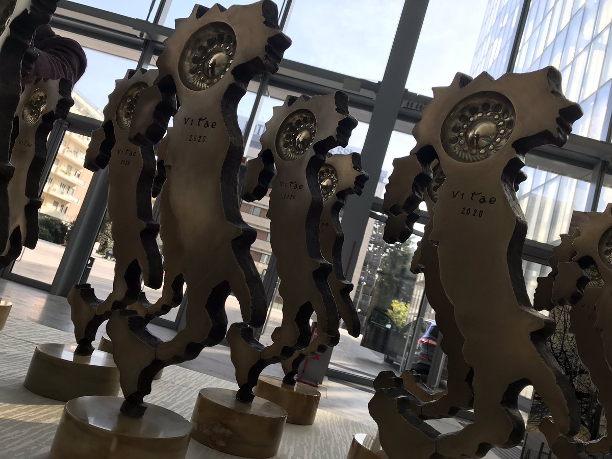 Il #sommelier evolve, si fa sempre più #consulente, #influencer, protagonista in #enoturismo e in #cantina: il messaggio a Winenews del presidente dei Sommelier #Ais #AntonelloMaietta, oggi, nel vernissage della #Guida #Vitae2020, di scena a #Roma (in elenco tutti i #Tastevin)