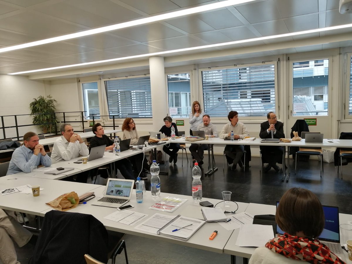 IMCUSTOMEYE tweet media