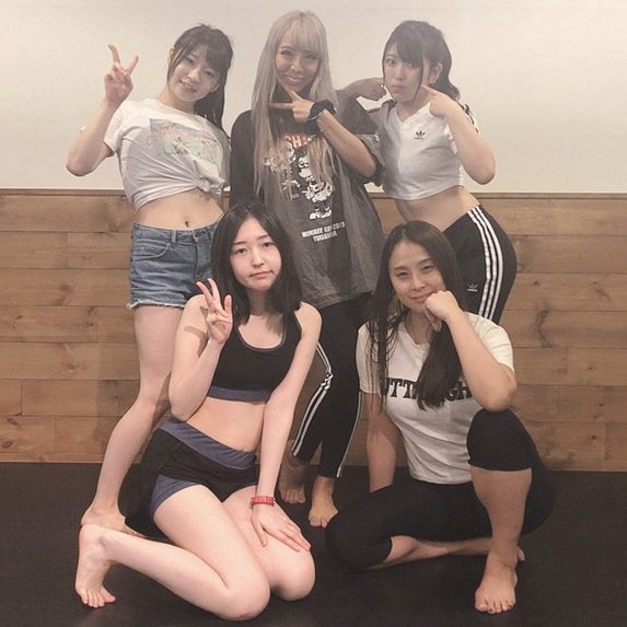 aivyproject's tweet photo. ダンスレッスン
#AiVy 
#AiVyProject
#日本代表
#NewMember https://t.co/TsDWGRd7Go
