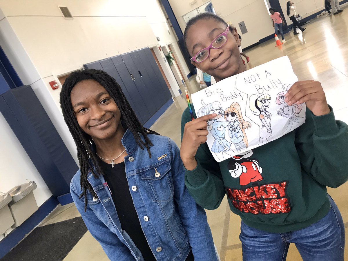 PPS_CPI's tweet photo. 5th grade #PBISbullyfree and #PBISbullyprevention walkathon at #churchlandprimary today. Our school is a #kindnesszone !!!@PortsVASchools @ebracyPPS @Sand120513 https://t.co/gaBRchsUfS