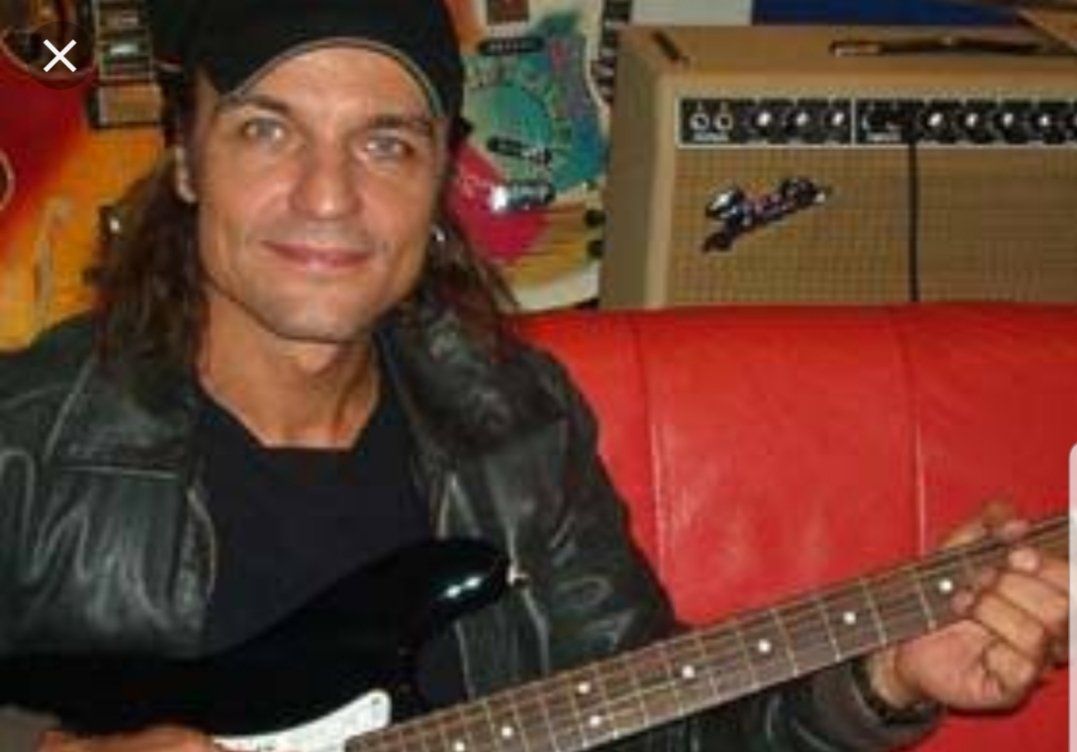     Glenn            ( )     Happy birthday, Matthias Jabs!  