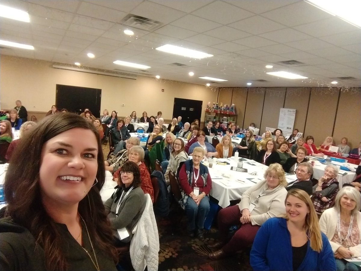 thefarmbabe's tweet photo. Advocating for agriculture at the Agri-women Harvest of Knowledge conference - Grand Forks, ND!
To those who work in acres, not hours, we thank you. #felfie
#agvocate #agriwomen #womeninag #ndag #northdakotaag https://t.co/7y5GcEFUxY