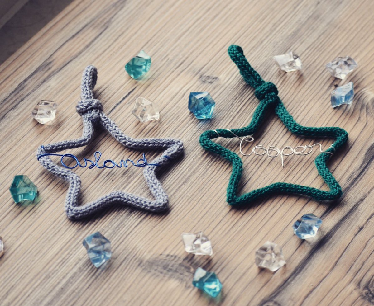 kenobisproject's tweet photo. Ashland ⭐️ &amp; Cooper ⭐️
#hechoamano
#decoracioninfantil
#decoracion 
#habitacionbebe
#navidad
#decoracionnavidad
#fetama
#decoració
#habitacionado
#nadal
#decoracionadalenca
#handmade
#decor
#decoration
#stars
#christmasdecor
#christmas
#babyroom
#nursery https://t.co/99swd8gm76