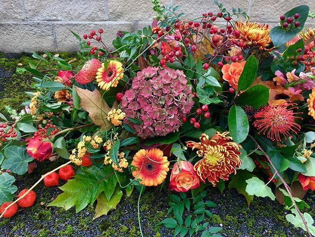 Full of berries &amp; blooms for this lush autumnal tribute. #autumn #autumnflowers #autumnal #berries #blooms #flowers #flowerstagram #hydrangea #flowershop #florist #shoplocal #autumnvibes