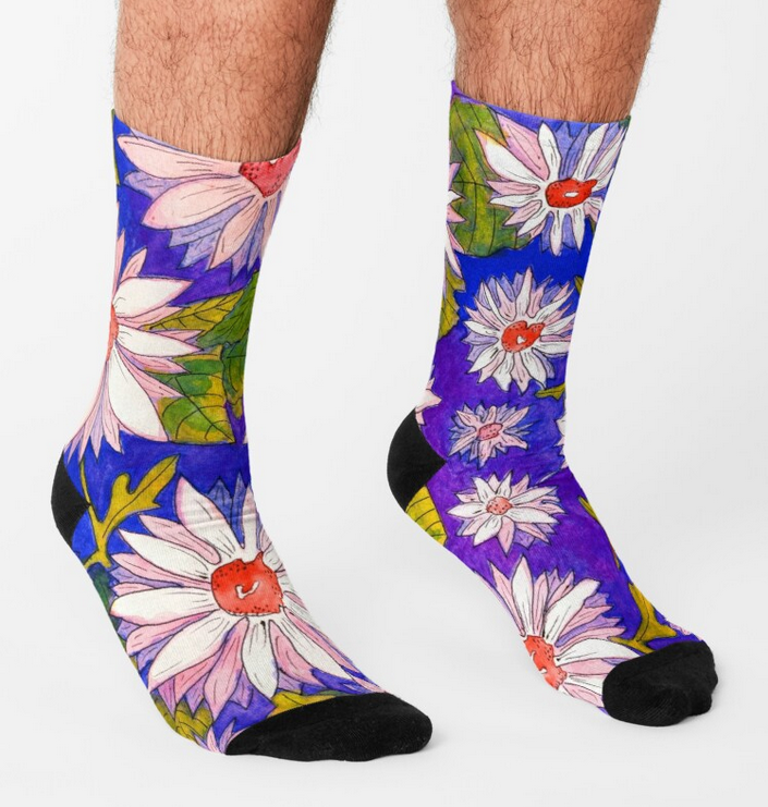 paulaannev's tweet photo. Soft and comfortable stretchy socks in my online Redbubble shop https://t.co/1kdd7VDQAO 10% off 2 pairs, 20% off 3 #socks #mensfashion #womensfashion #fashion #giftideas #apparel #footwear #footwearstyle  #floral #watercolour #funfashion #fun #statementsocks #designersocks #art https://t.co/j8ccf4IEx6