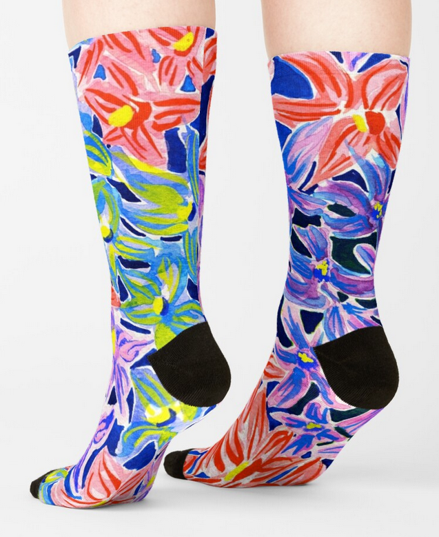 paulaannev's tweet photo. Soft and comfortable stretchy socks in my online Redbubble shop https://t.co/1kdd7VDQAO 10% off 2 pairs, 20% off 3 #socks #mensfashion #womensfashion #fashion #giftideas #apparel #footwear #footwearstyle  #floral #watercolour #funfashion #fun #statementsocks #designersocks #art https://t.co/tWBI2HfSjy