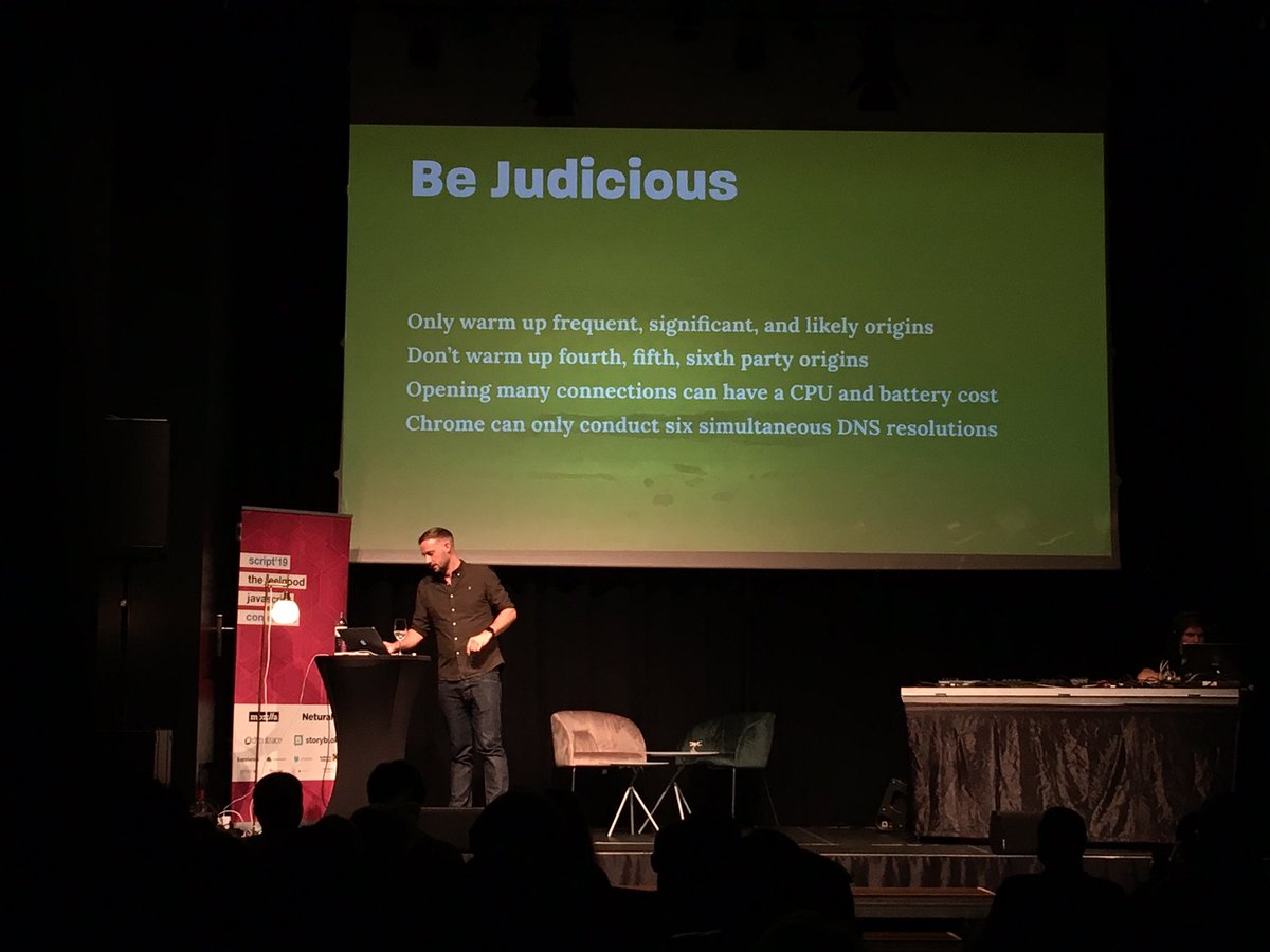 bemayr's tweet image. Awesome, humorous and very informative talk about resource hints by @csswizardry at #scriptconf. 😁

And congratulations to your 💯th talk! 🎉🎈That&apos;s soo impressive!