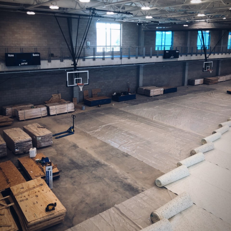 XavierRecSports's tweet photo. Look at that view!
The track flooring is in, and they're almost ready to lay down the wood for the basketball courts! January can't come soon enough!
.
.
#HypeTheHUB #LifeAtXU #BuildingHealthyMuskies #XavierRecSports https://t.co/dio8sebtVo