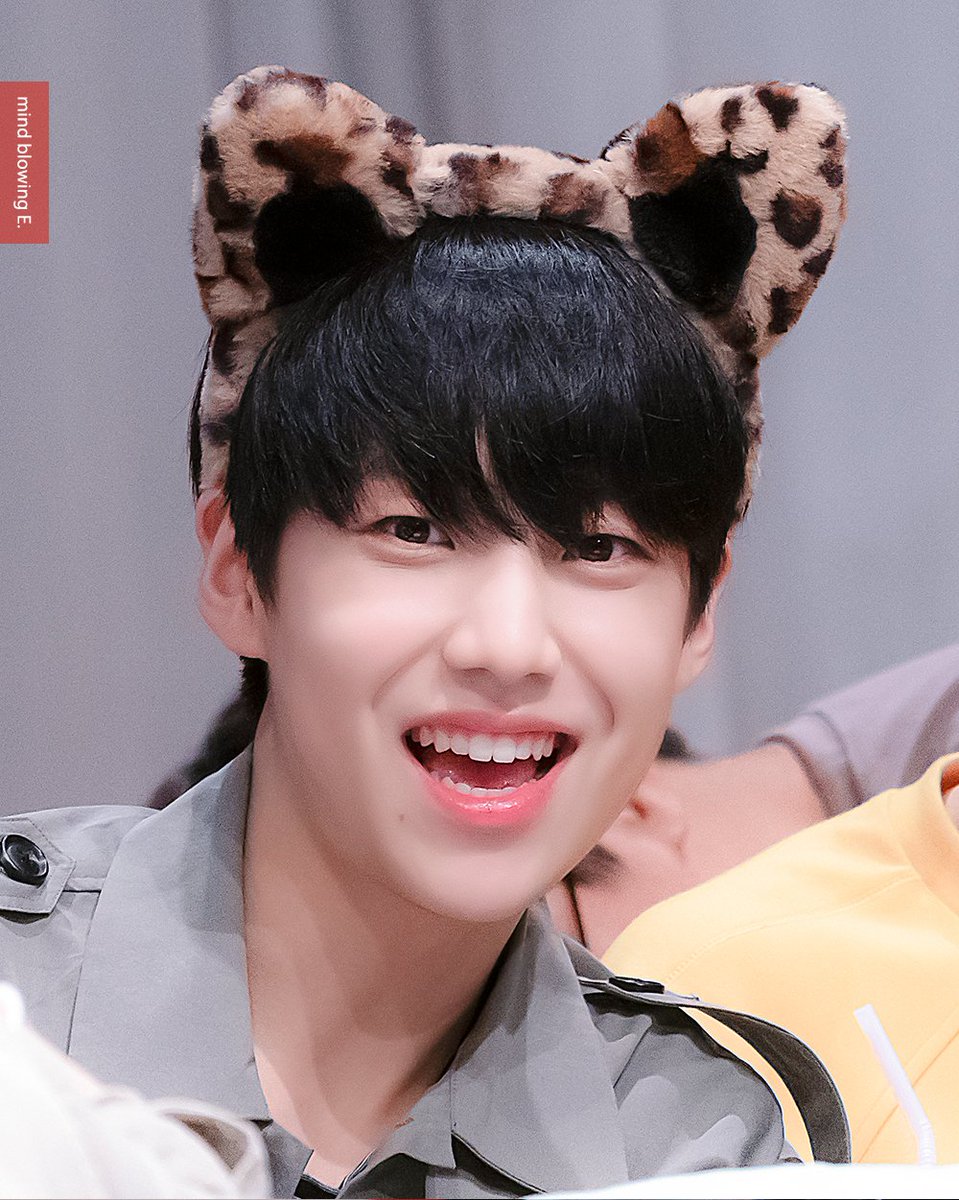 mb_eunsang's tweet photo. 세상에서 제일 빛나는 우리 은상이 생일축하해🎉✨
#사월의별_이은상_생일축하해
#HAPPY_EUNSANG_DAY https://t.co/AvCgBgphW3