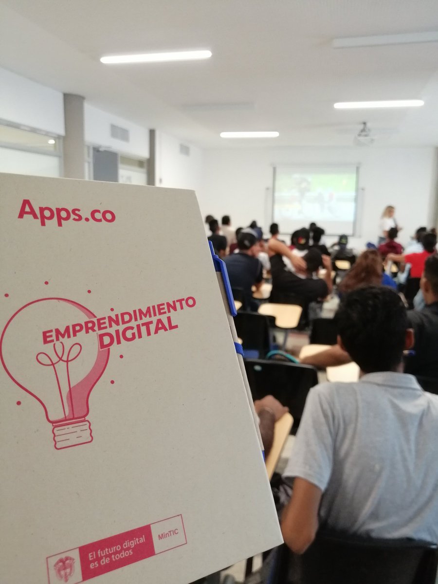 uninunez's tweet photo. [#AEstaHora 🕙] 
#MinTIC, la Facultad de Ingeniería y el #CIDEN, trabajamos en el taller de emprendimiento digital 📶 que permitirá explorar el potencial de desarrollo de negocios digitales en #Cartagena. 

@AppsCo
#InnovaciónUninúñez 🚀💡 https://t.co/VvM6Cs5lDa