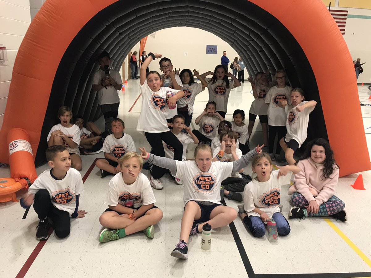 Mrs_StGeorge's tweet photo. A successful APEX Fun Run!!! #LMEMagic #MontiMagic https://t.co/jK2iSZIbfv