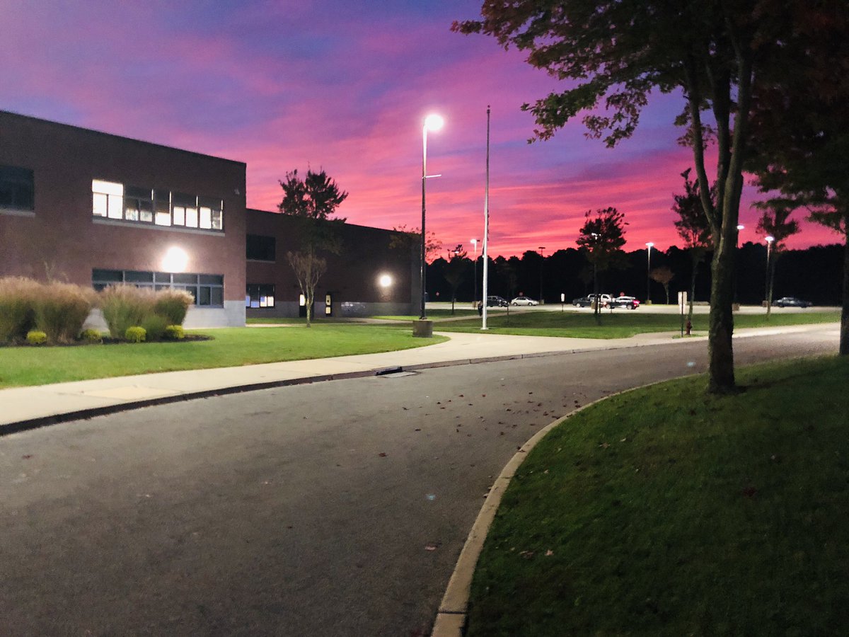 Looks like it’s going to be a perfect day here in #BengalNation to kickoff #Homecoming2019 🧡🖤🐾🐯