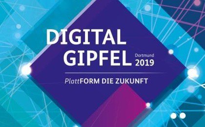Was sind die Erfolgsfaktoren für plattformbasierte Geschäftsmodelle?
Antworten gibt es im neuen @Plattform_i40 Newsletter zum #Digitalgipfel @BMWi_Bund 
U.a. mit <a href="/ConsultingUNITY/">UNITY Consulting & Innovation</a> @DrBorisOtto @FraunhoferISST <a href="/Accenture/">Accenture</a> <a href="/catkinEU/">catkin</a>

@extra3 @Netzpolitik plattform-i40.de/PI40/Redaktion…