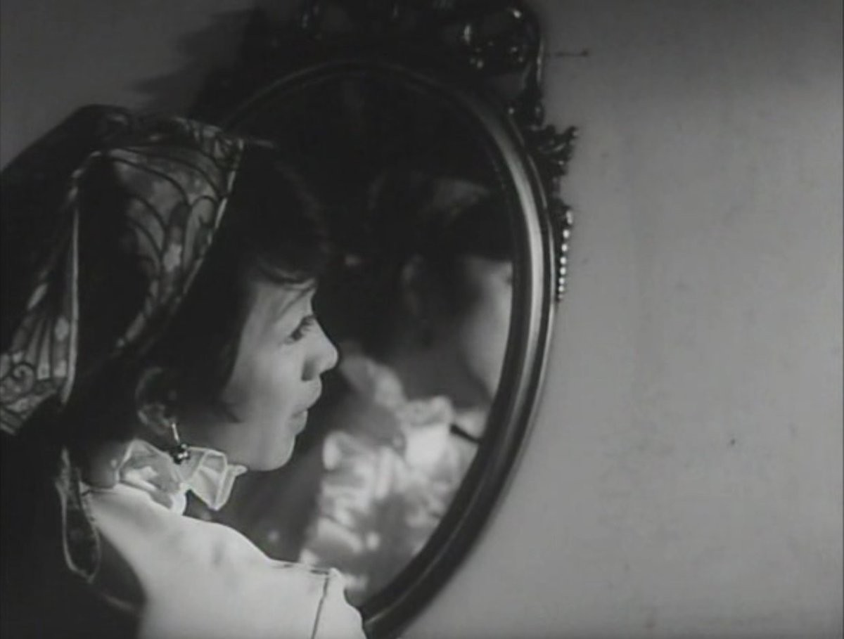 마츠모토 토시오, <장미의 행렬>(1969) 속 거울 (4)Translate post