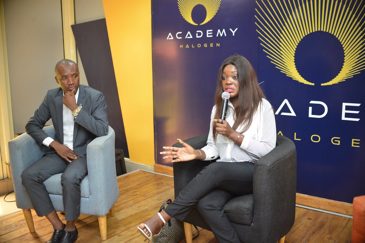 AcademyHalogen's tweet photo. Avril Eyewu-Edero drove the point home as she shed more light on Forensics Science by sharing her experiences.
She strongly believes that Nigerians need to be educated on Forensics by the Nigerian Police.
#AcademyHalogen #Forensics #ForensicsScience #PrivateSecurity https://t.co/f0xZGCBQTA