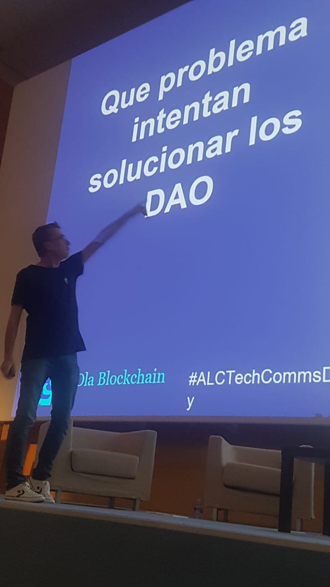 LA OLA Blockchain tweet media