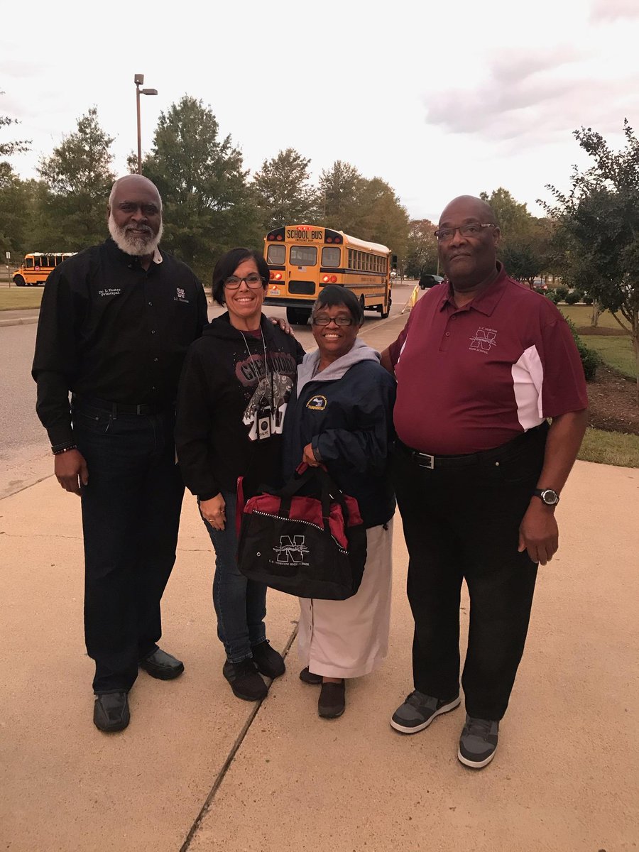 Good Morning Portsmouth Public Schools! It's Bus Driver Appreciation Week! Thanks to all who safely deliver our most precious resource! #increase @PPSstudentrep @PortsVASchools
