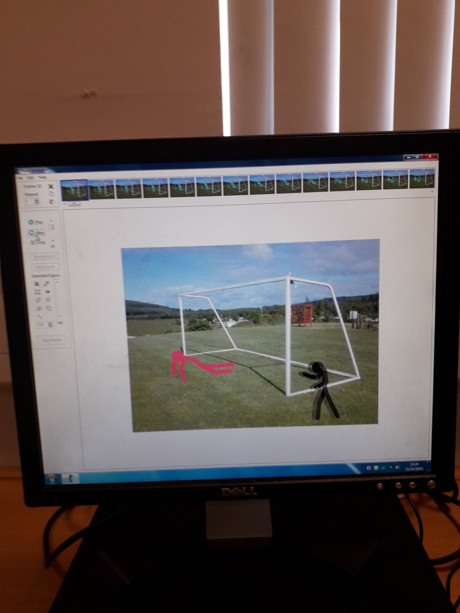FHSComputing's tweet image. Miss Mutter&apos;s S1 Wider Achievement class making animations using #PivotAnimator