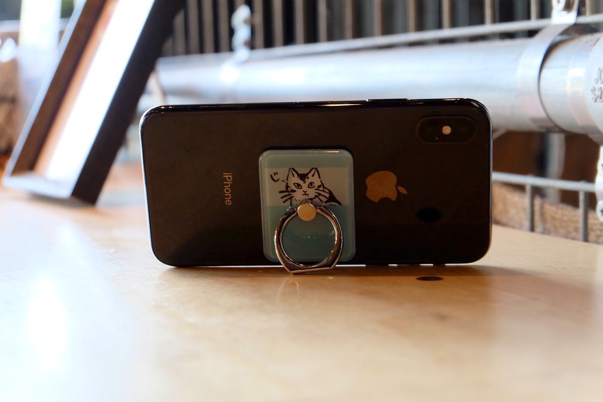 shiroklive's tweet photo. @MONOULLY_O 様とのコラボレーション企画、
iPhoneケース各種、スマホリングのサンプルになります〜🥳！

まだたくさんサンプルの写真撮ったのでちょこちょこ載せます…
発売日の詳細はもう少々お待ちくださいね…！

#Monoully #Gizmobies https://t.co/fXjQc2aczX