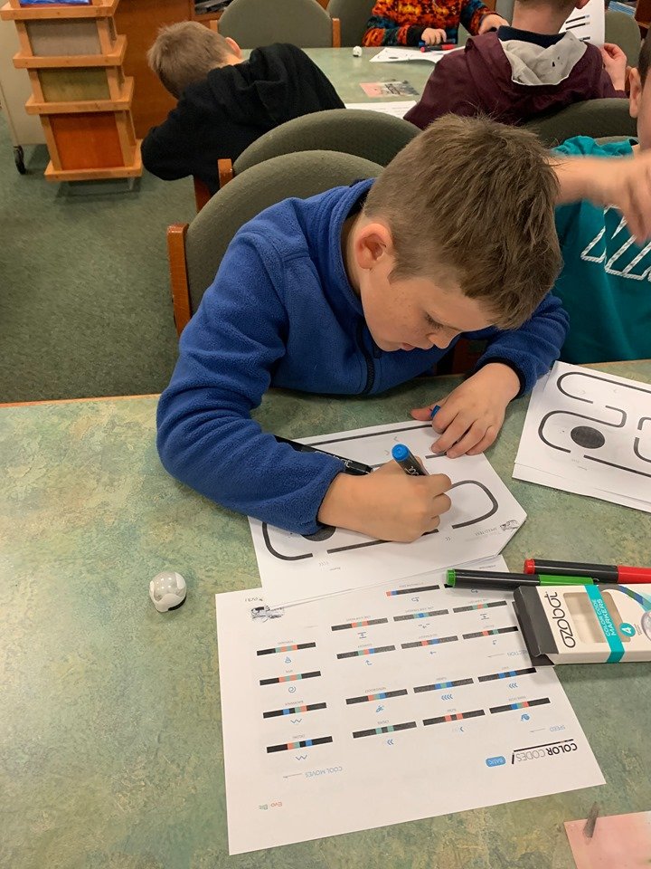 MrsKillam207's tweet photo. race tracks with our ozobots &amp; creating a witch from our read a loud Room on the Broom! #happyfriday https://t.co/MkUjGRFEer