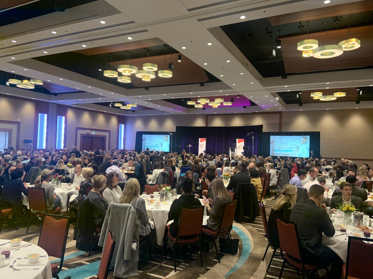 ChtownChamber's tweet image. We’re excited to welcome over 480 guests to our Small Business Week keynote breakfast with @ArleneDickinson. 

Special thanks to today’s sponsor @bdc_ca! 

#bdcsbw #SmallBusinessWeek2019 #iheartsmallbiz