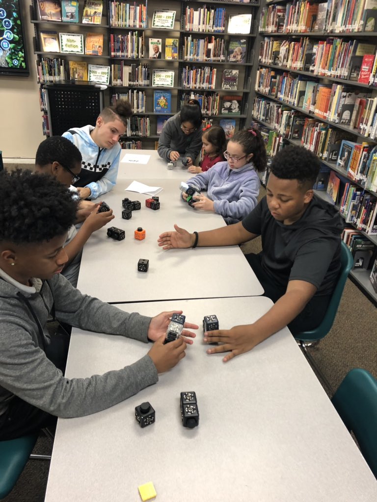 A few photos from our STEM night @SCSK12Unified