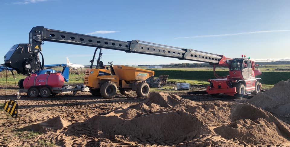 ArdentHire's tweet photo. #FridayMotivation Our @manitou Roto Telehandler in full display. Click here to see our full range👉https://t.co/adAASJqWi4 #ardenthire #planthire #business #construction #vehicle #machinery #rototelehandler #heavymachinery Please retweet and follow!! https://t.co/8SqcqUG1nC