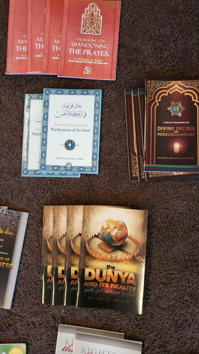 SalafiDawahCt's tweet photo. New titles and restocks available at Masjid Umar ibn Al-Khattab bookstore! Come visit us at 2017 Main st Hartford, Ct for your all your Authentic Islamic Literature needs!

#AuthenticBooks
#IslamicLiterature
#Sunnah
#Salafiyyah 
#Hartford
#Connecticut https://t.co/2Sird9w5BR